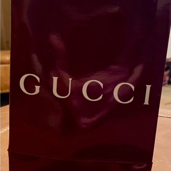 Gucci Gold and Black Bee Necklace and the leopard head also on necklace - Picture 10 of 11